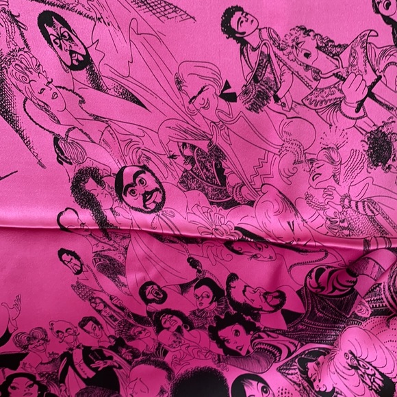 Silk scarf - Picture 5 of 6